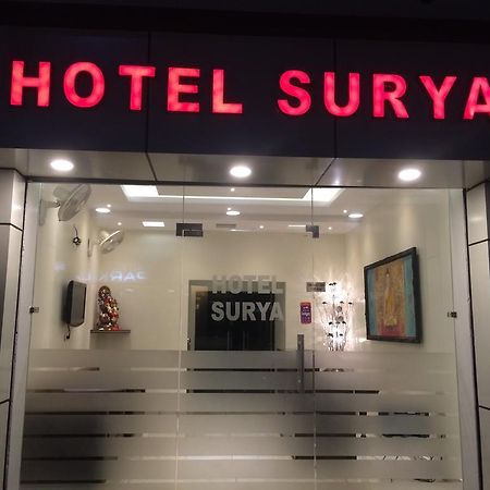 Hotel Surya Haldwāni Eksteriør bilde